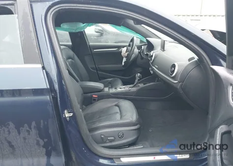 2017 Audi A3 2.0T Premium z USA, uszkodzony, nr VIN WAUJ8GFF4H1079502